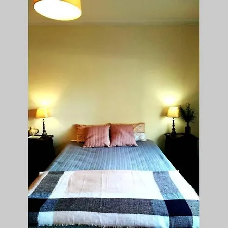 Daire Com Vista Para O Castelo De - Double Bedroom En-suite With A View To Castle